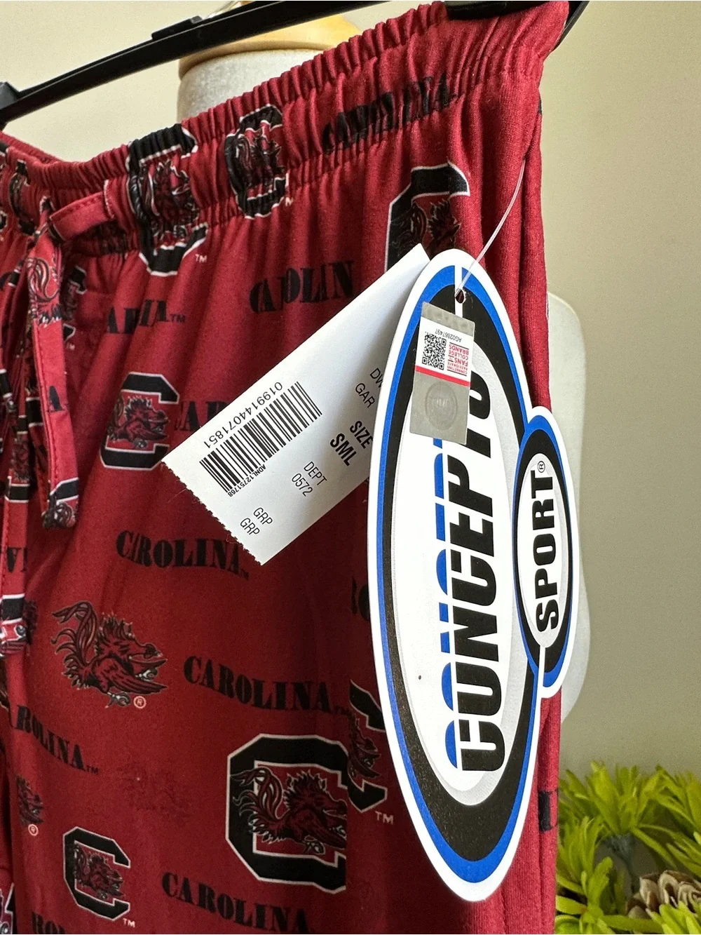 🏈 NWT❗️University of South Carolina Gamecocks ‼️ Lounge pant / Ball cap & more! - Picture 9 of 14